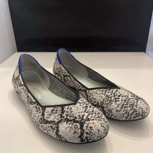 Women's Rothy's The Flat Ballet Flat Shoes Round Toe Gray Snake Skin Python 11